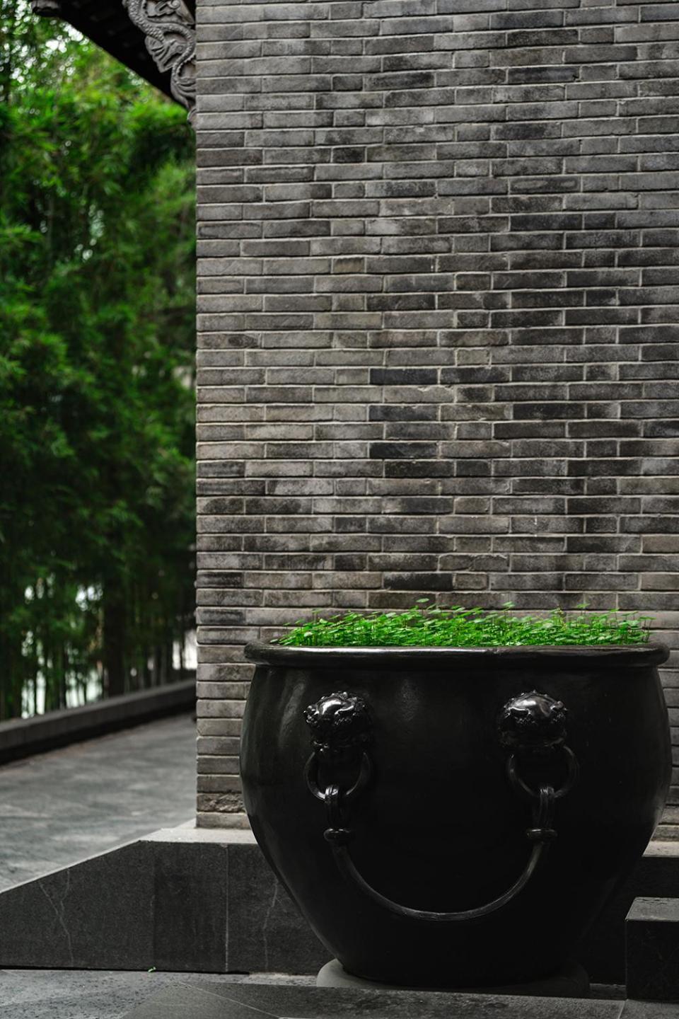 Guanyin Yiyuntai Hotel Chengdu Exterior foto